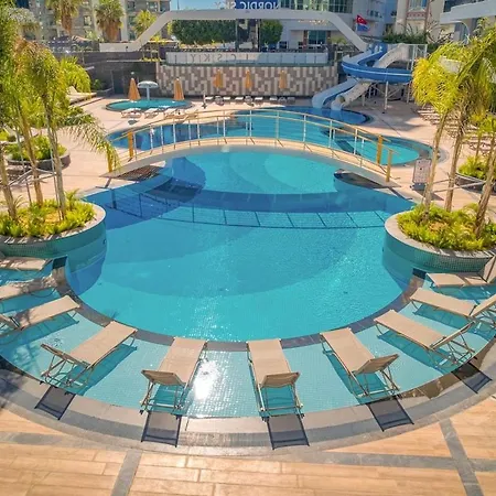 Lejlighed 'ultra Luxury In The Heart Of The Alanya