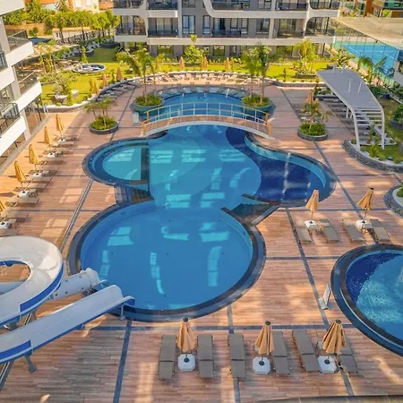 Lejlighed 'ultra Luxury In The Heart Of The Alanya