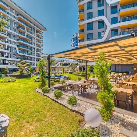 'ultra Luxury In The Heart Of The Lejlighed Alanya